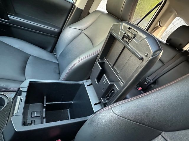 2019 Toyota 4Runner TRD Off-Road Premium photo 24