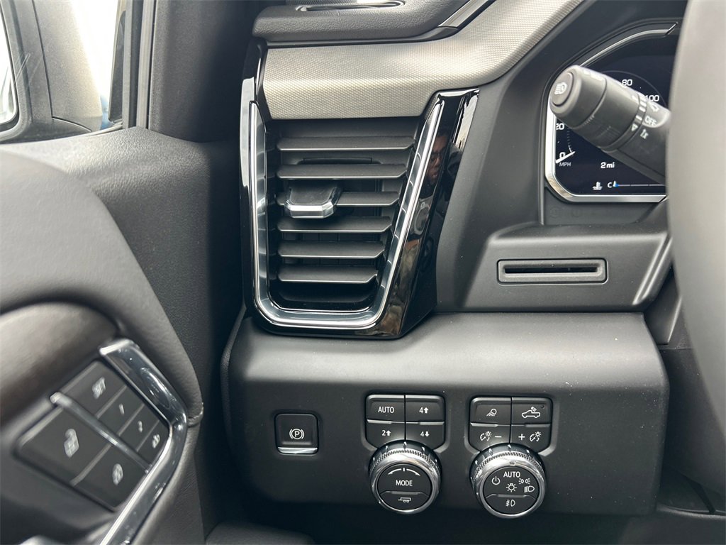 2026 GMC SIERRA - Image 18