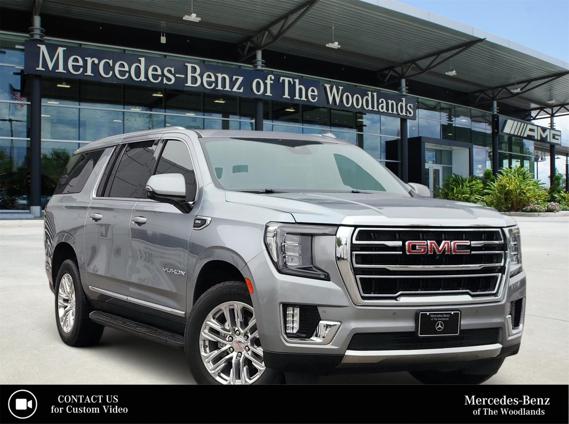 2023 GMC Yukon XL SLT's photo