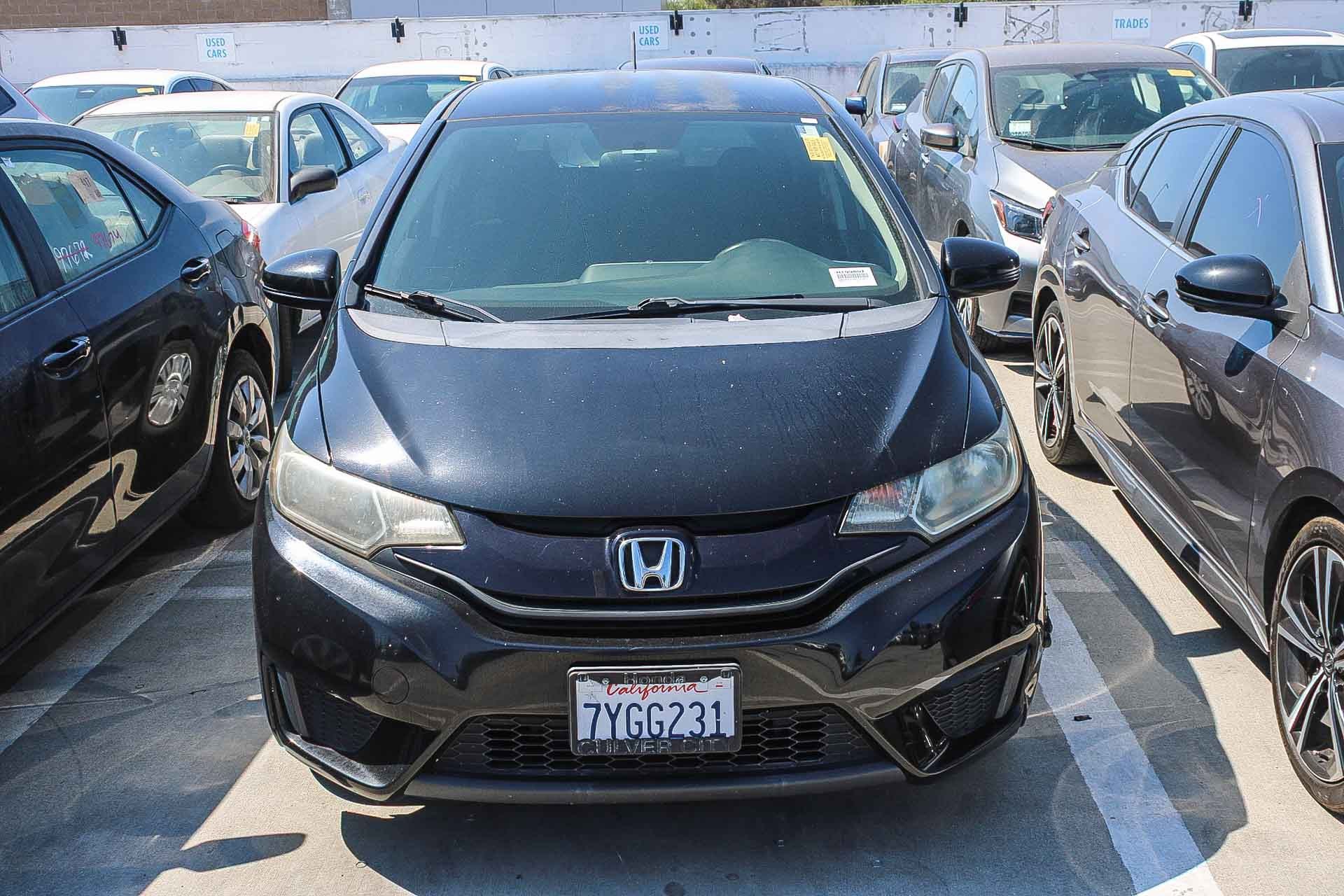 2017 Honda Fit LX photo 2