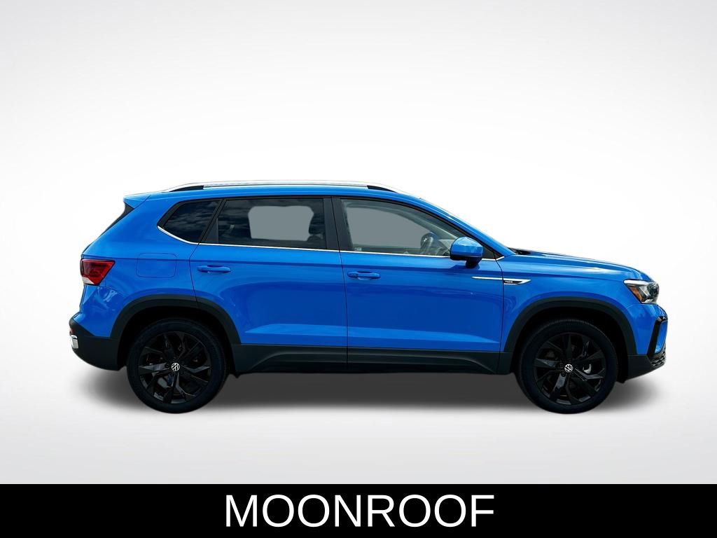 2024 Volkswagen Taos SE photo 7
