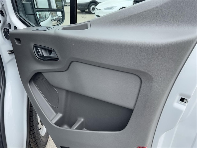 2025 Ford Transit Cargo Van photo 18
