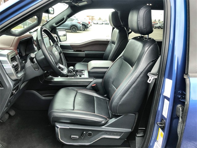 2023 Ford F-150 Lariat photo 2