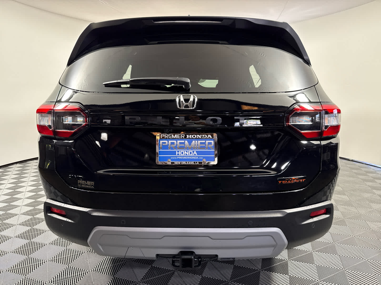 2025 Honda Pilot TrailSport photo 7
