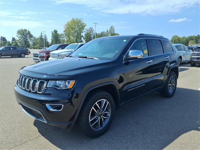 2020 Jeep Grand Cherokee Limited's photo