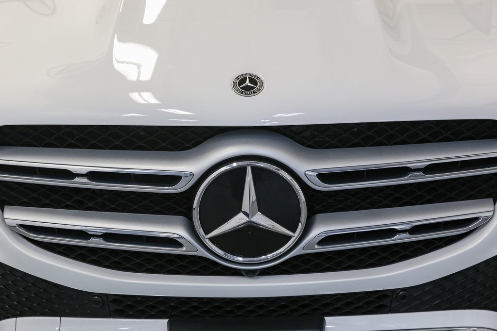 2021 Mercedes Benz GLE 350 4MATIC photo 4