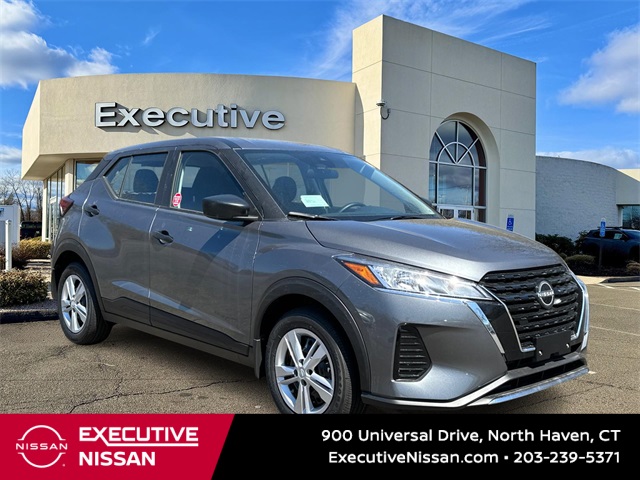 2025 Nissan KICKS PLAY Base