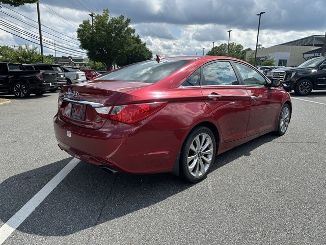 2011 Hyundai Sonata SE photo 4