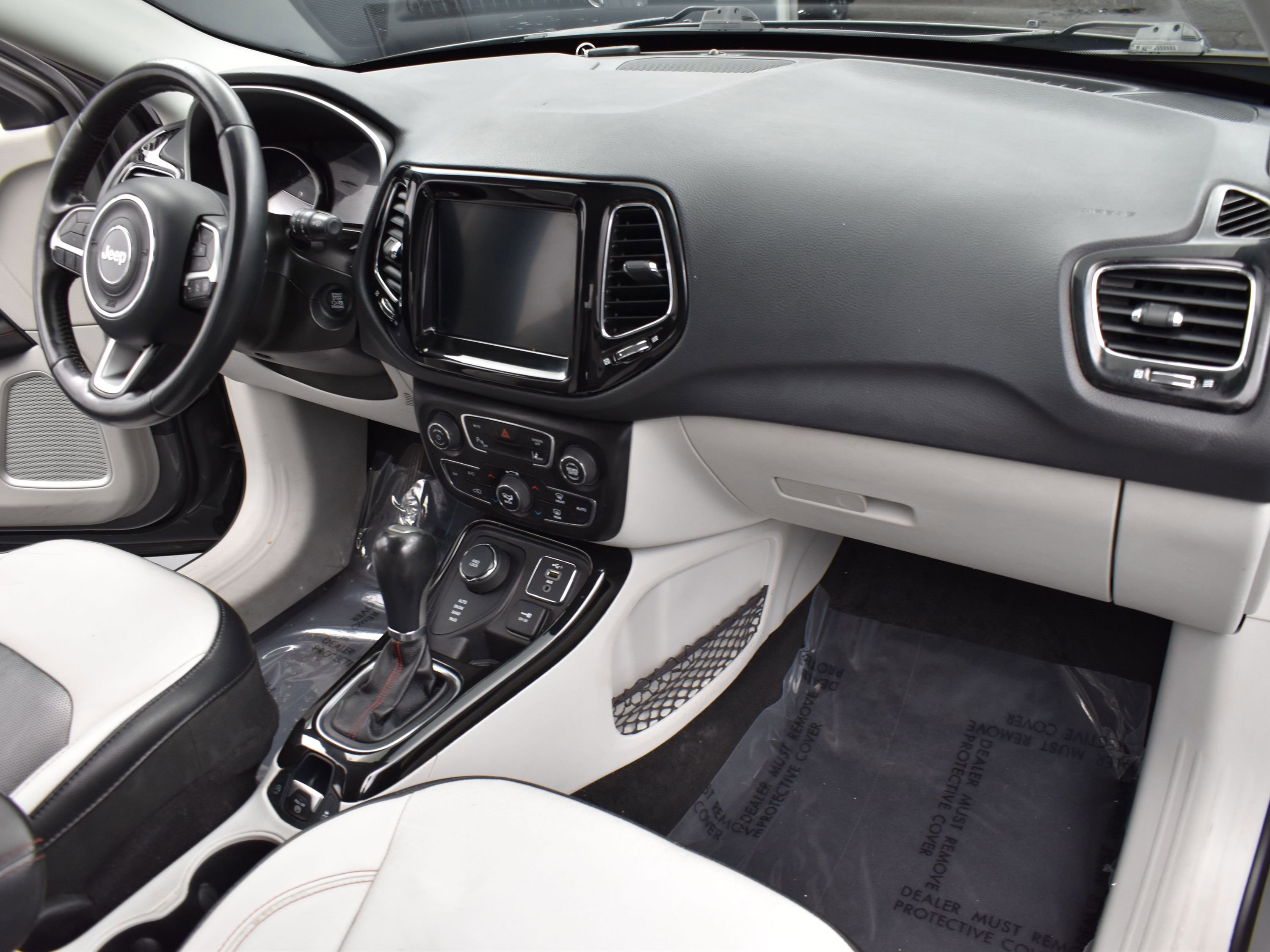 2019 Jeep Compass Limited photo 6