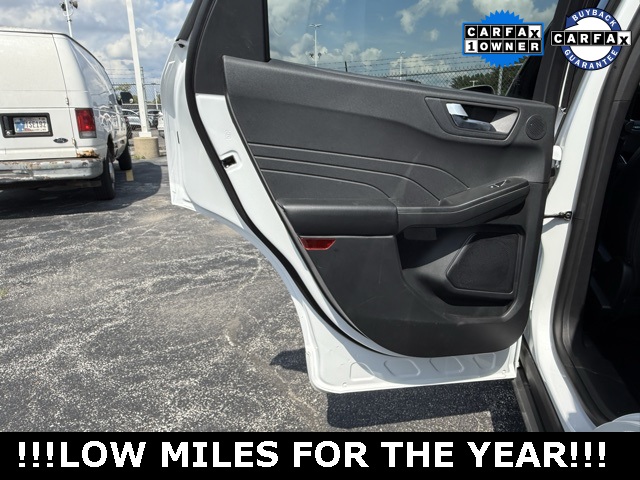 2023 Ford Escape ST-Line Select photo 18