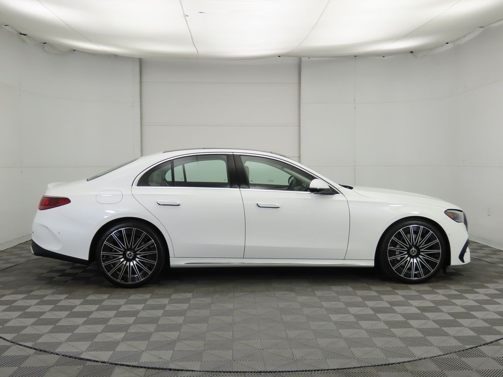 2026 Mercedes Benz E 4MATIC Sedan photo 3
