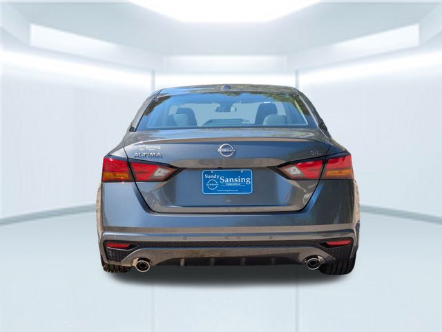 2025 Nissan Altima 2.5 SL photo 4