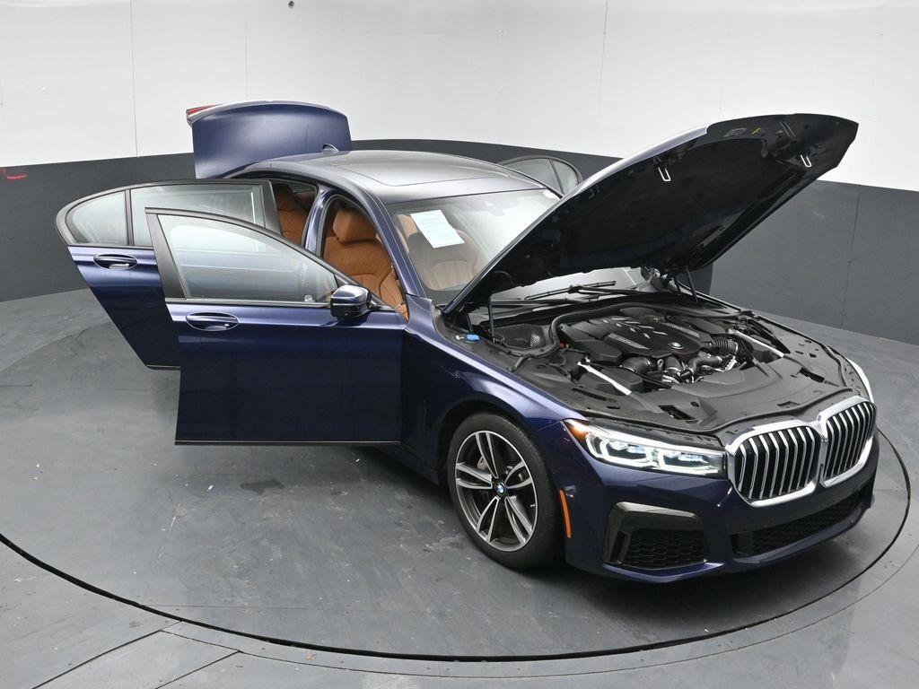 2022 BMW 750LI - Image 52