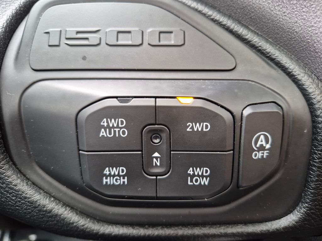 2022 Ram 1500 Laramie photo 18