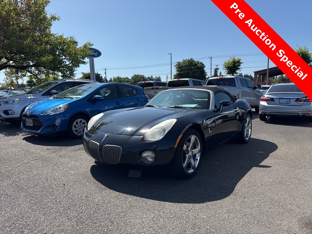 Used 2006 Pontiac Solstice Base with VIN 1G2MB35B86Y118609 for sale in Hillsboro, OR