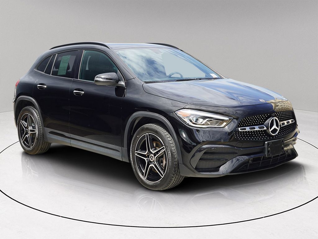 2023 Mercedes-Benz GLA Base