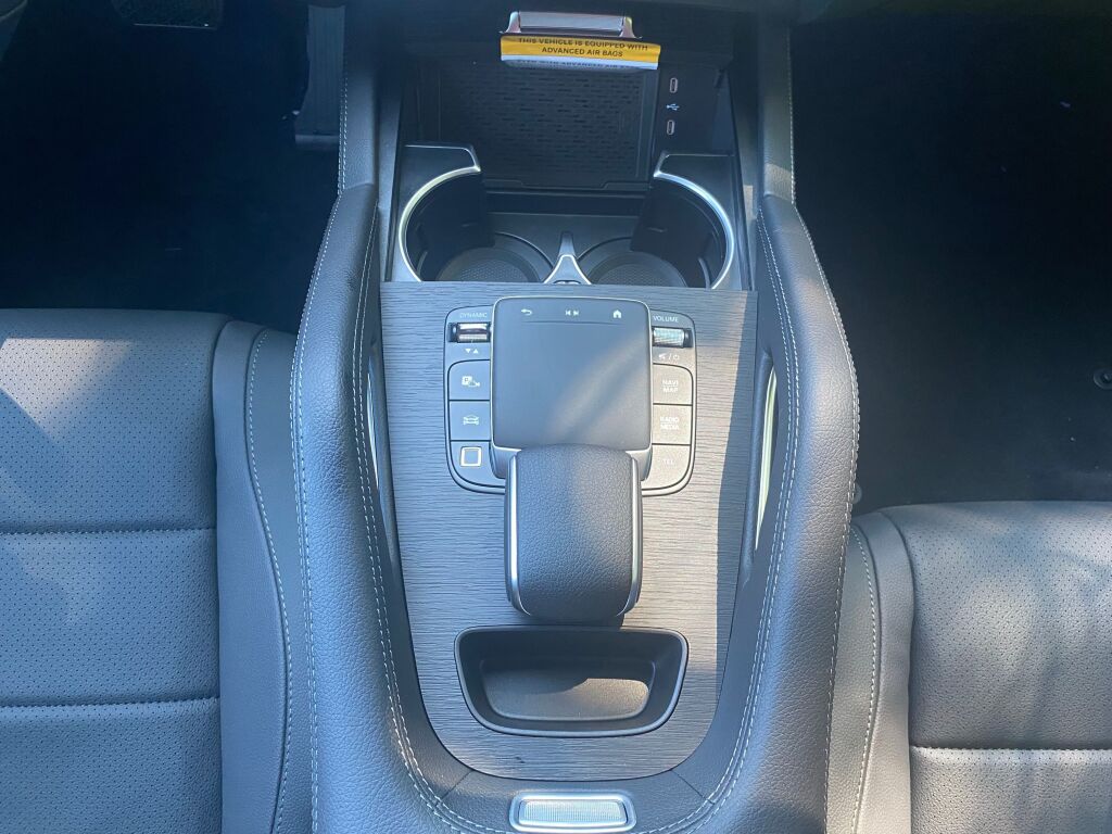 2025 Mercedes Benz GLE 350 4MATIC photo 9