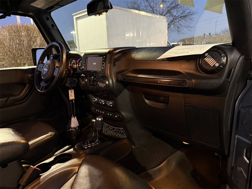 2017 JEEP WRANGLER - Image 29