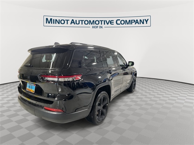 2025 Jeep Grand Cherokee Altitude X photo 4