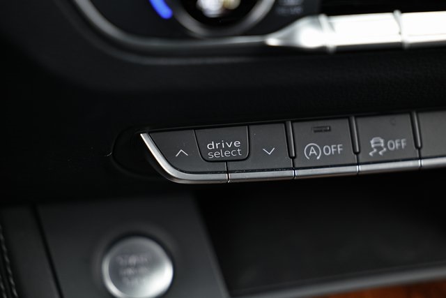 2023 Audi Q5 45 S line Premium Plus photo 33