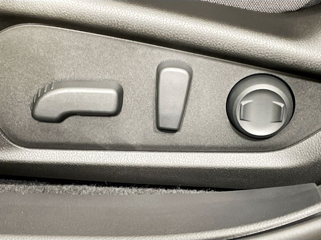2025 Subaru Crosstrek Premium photo 19