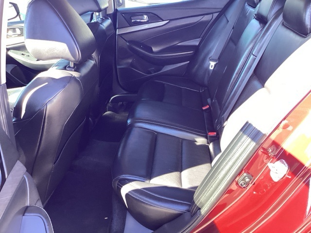 2018 Nissan Maxima SV photo 16