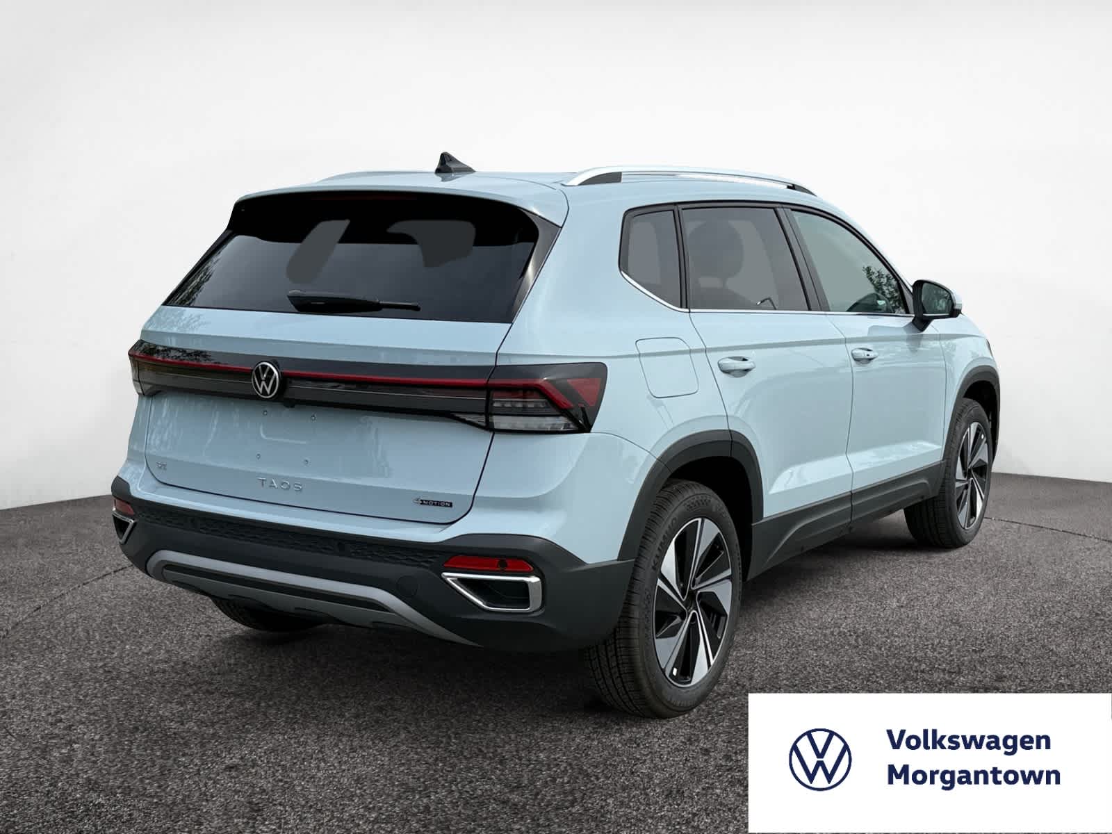 2025 Volkswagen Taos SE photo 4