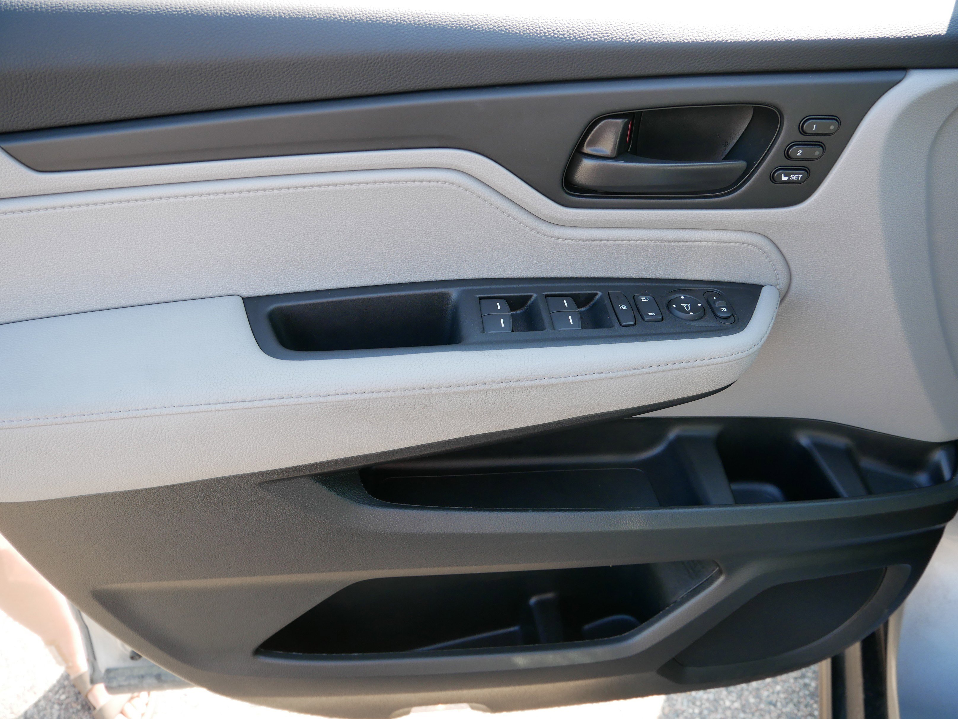 2024 Honda Odyssey EX-L photo 27