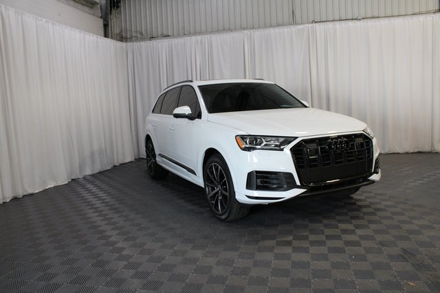 2023 Audi Q7 55 Premium Plus photo 30