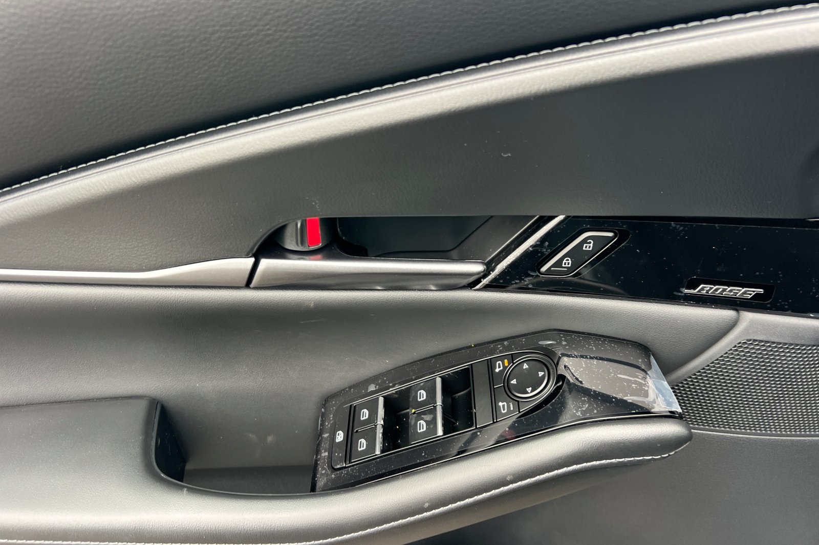 2026 Mazda CX-30 2.5 Turbo photo 4