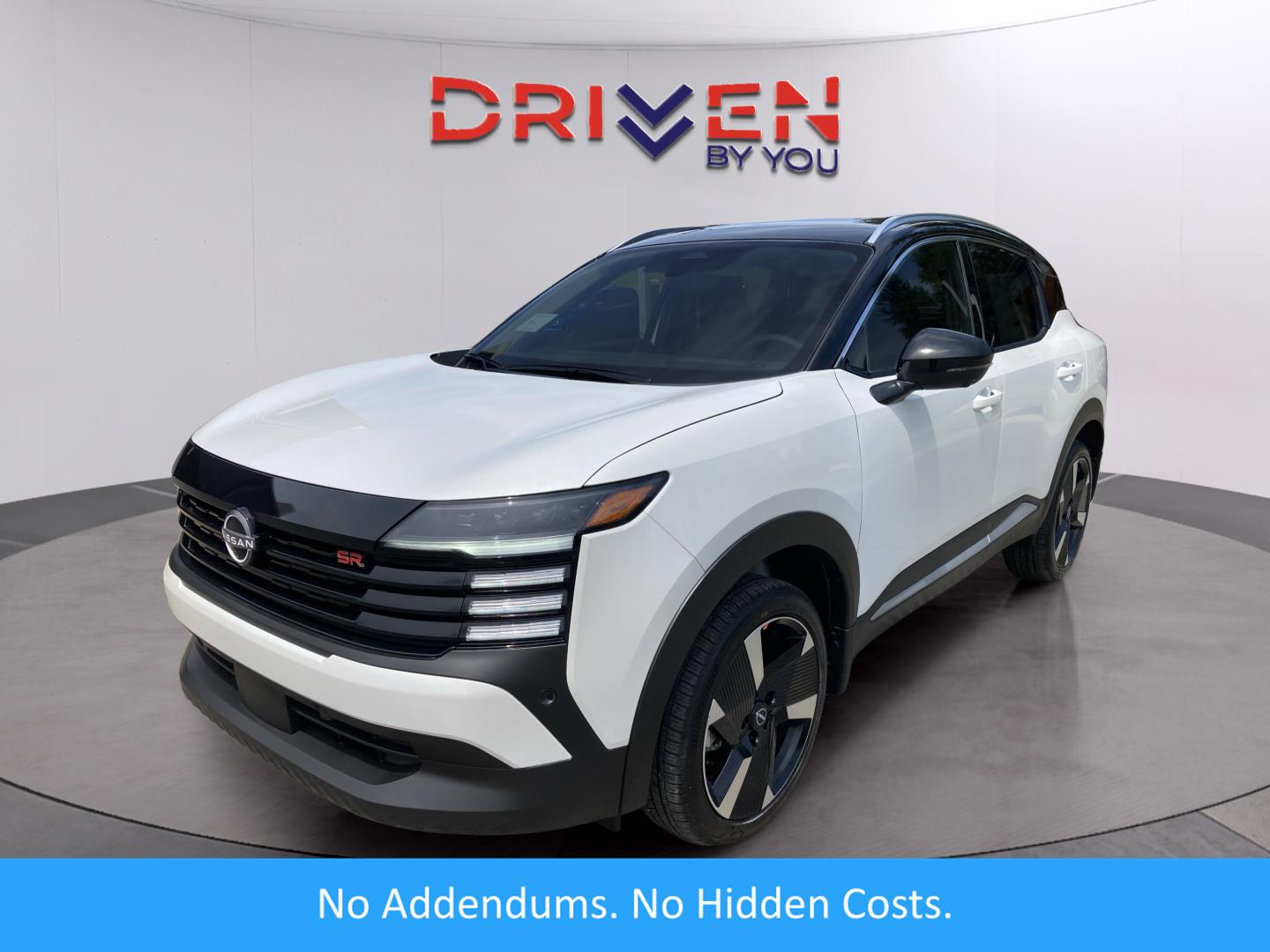 2025 Nissan Kicks SR's photo