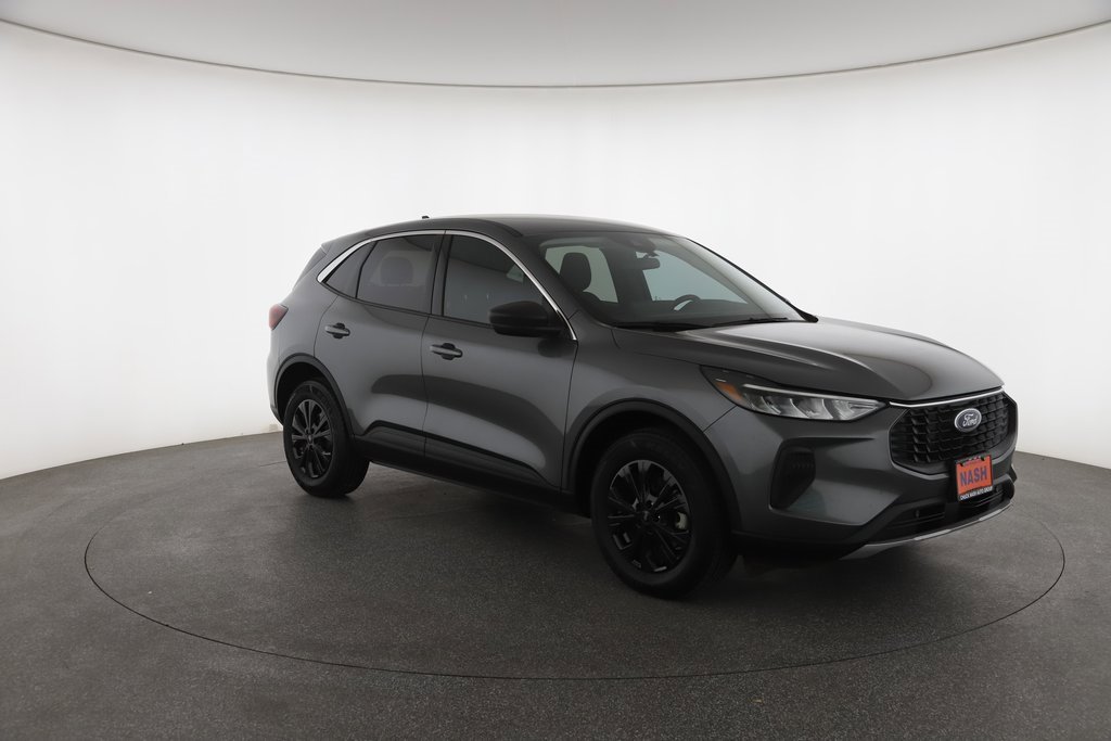 2023 Ford Escape Active's photo