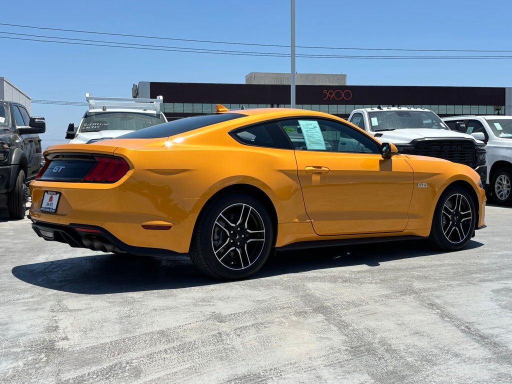 2022 Ford Mustang GT Premium photo 2