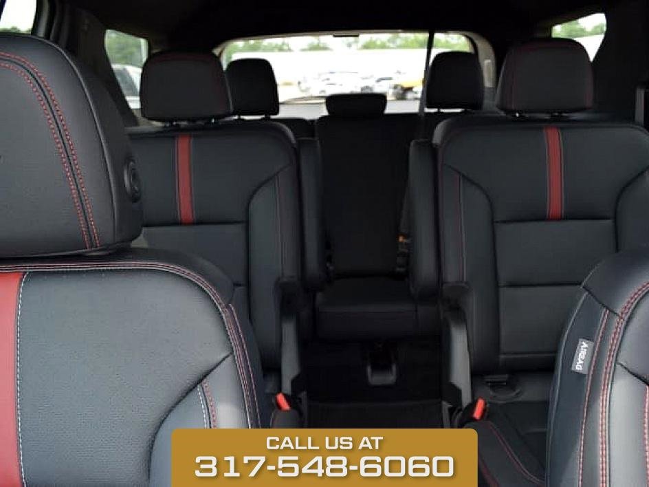 2024 Chevrolet Traverse RS photo 18
