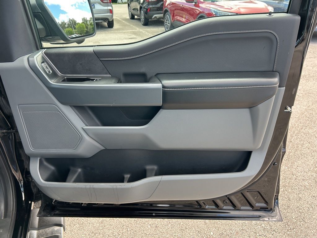 2024 Ford F-150 XLT photo 33