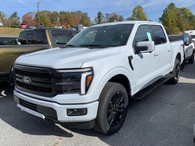 2025 Ford F-150 Lariat photo 4