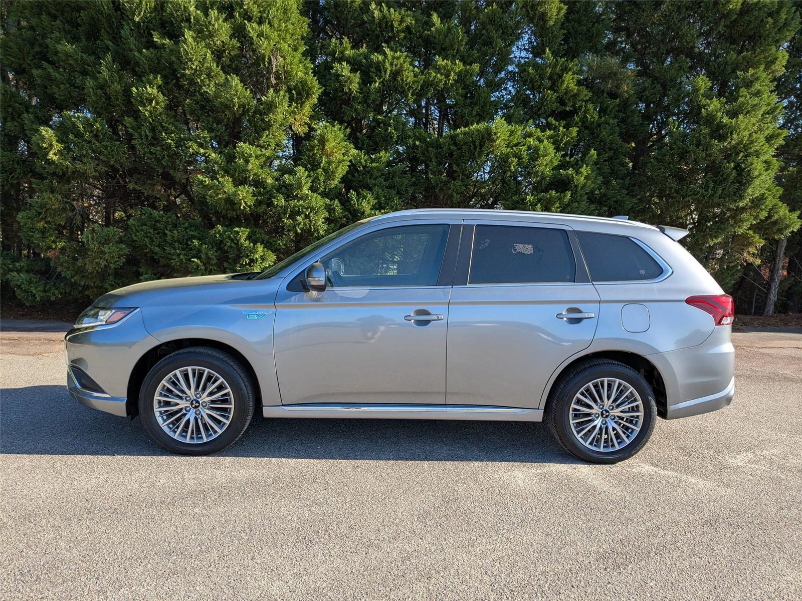 2020 Mitsubishi Outlander PHEV SEL photo 9