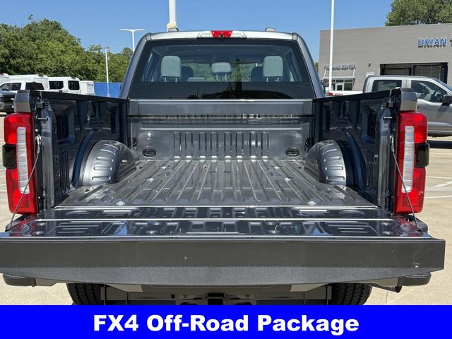 2025 Ford F-250 XL photo 9