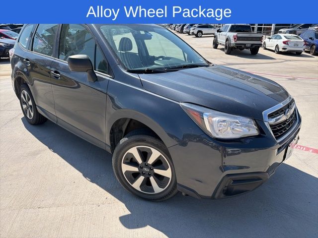 2018 Subaru Forester 2.5i photo 2