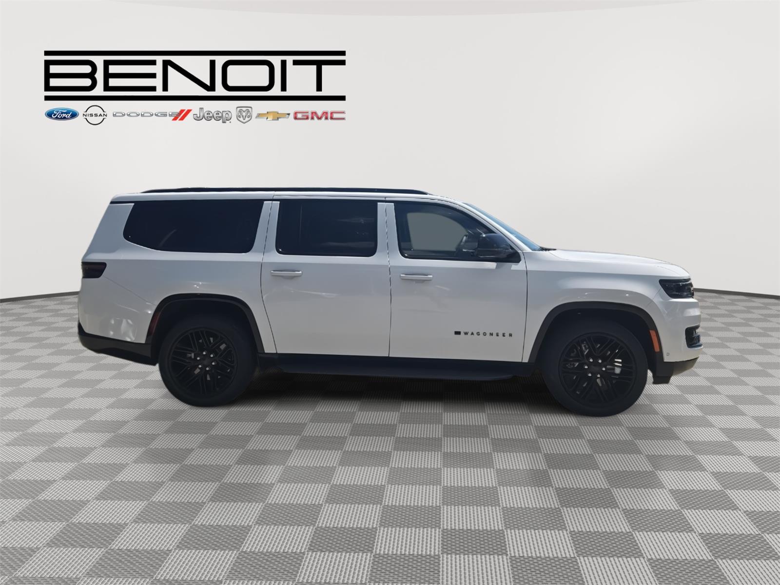 2025 Jeep Wagoneer L Series II Carbide photo 4