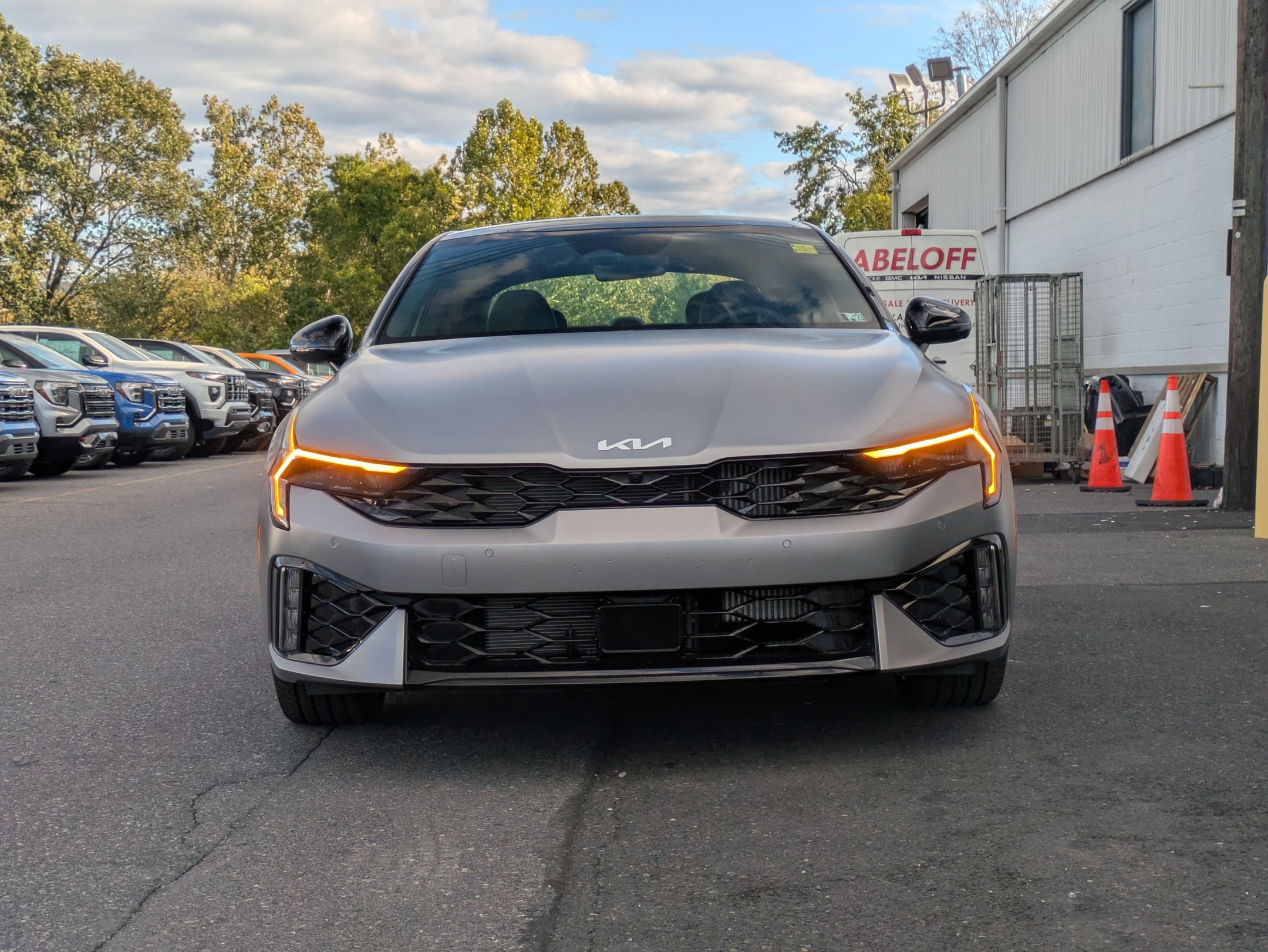 2026 Kia K5 GT photo 2