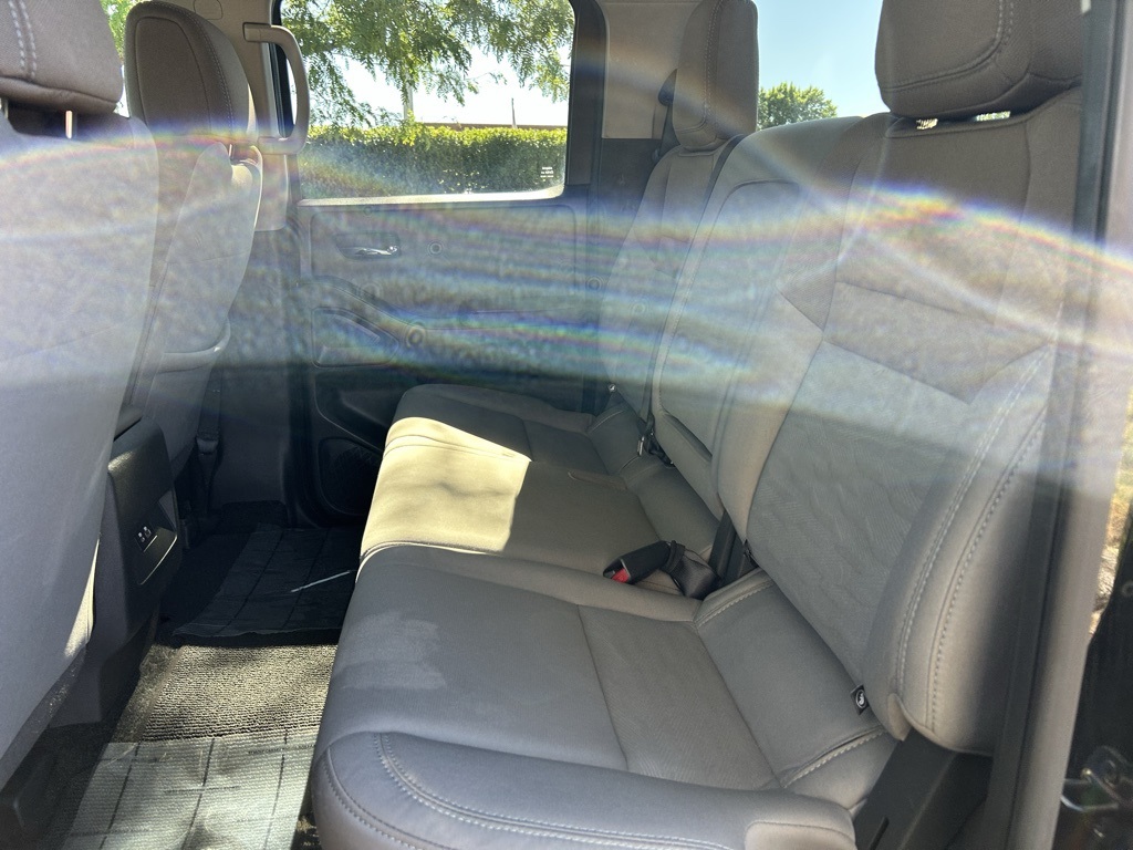 2023 Nissan Frontier SV photo 22
