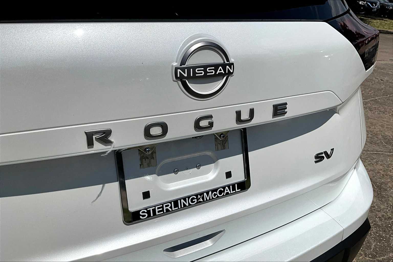 2024 Nissan Rogue SV photo 27