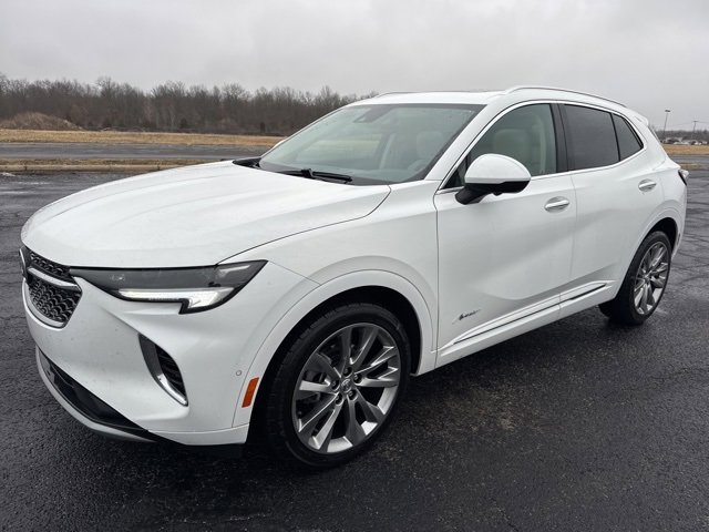 2022 Buick Envision Avenir's photo