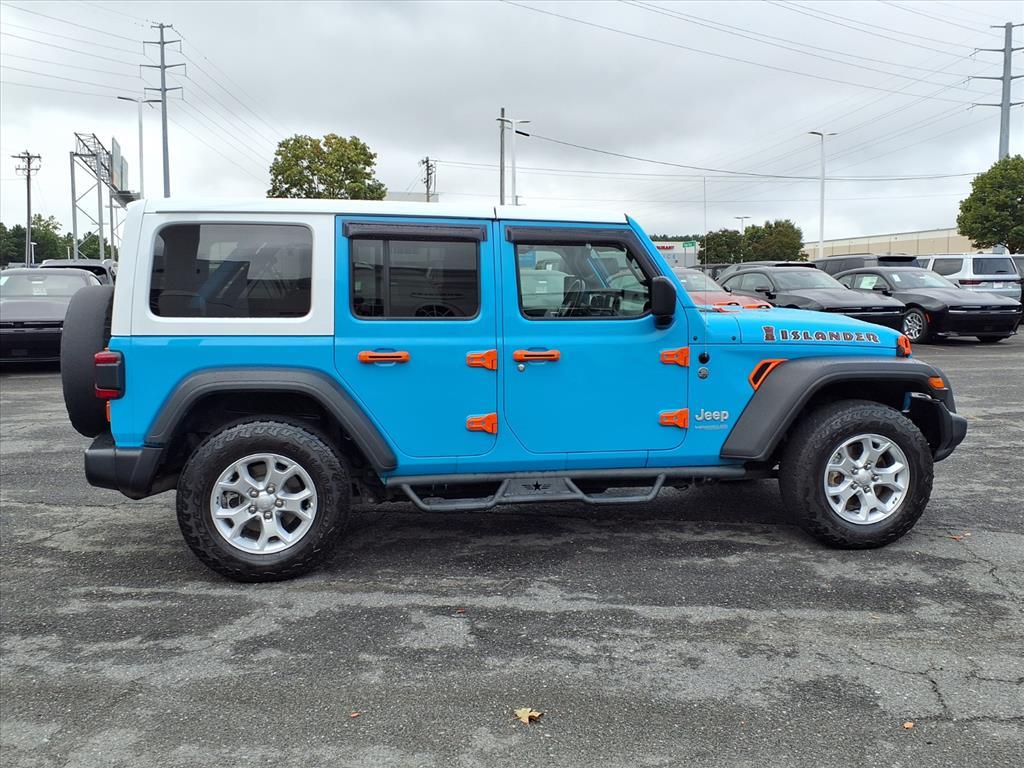 2021 Jeep Wrangler Unlimited Islander photo 3