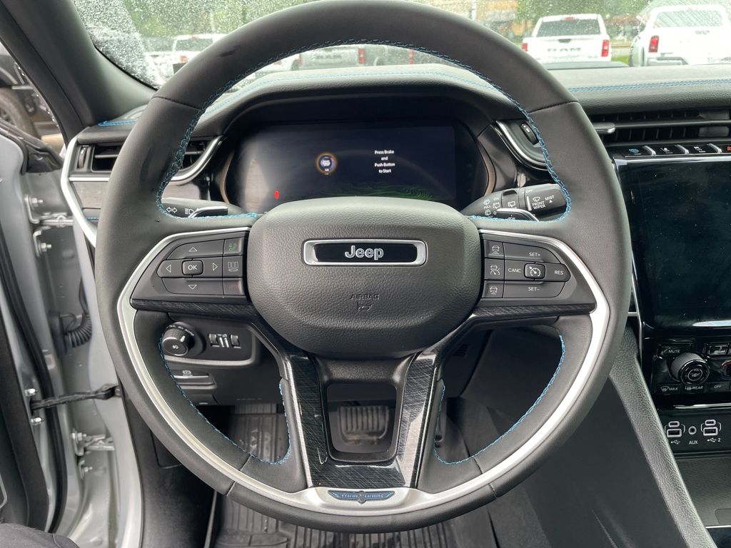 2024 Jeep Grand Cherokee Trailhawk 4xe photo 10