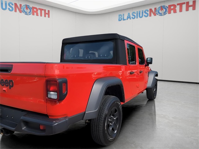 2024 Jeep Gladiator Sport photo 4