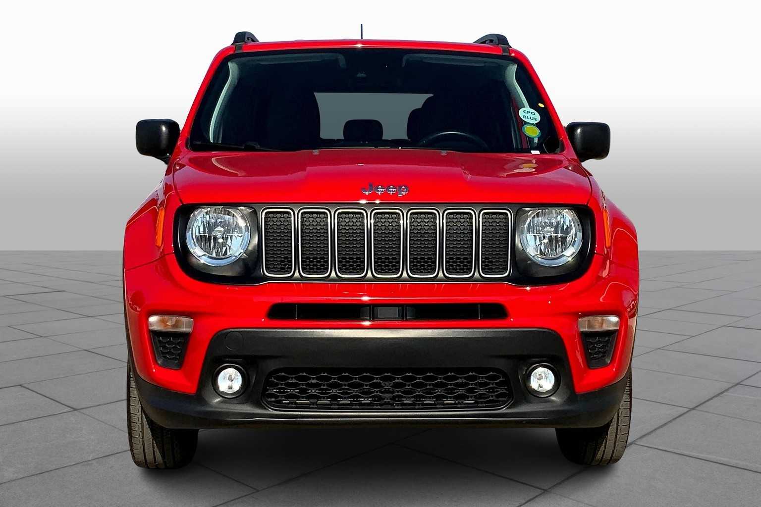 2023 Jeep Renegade Latitude Upland photo 3