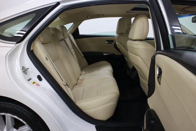 2014 Toyota Avalon XLE Premium photo 26