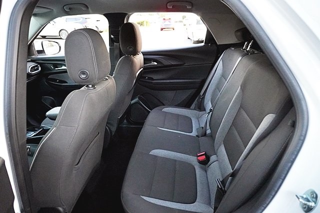 Used 2022 White Chevrolet LT image 15